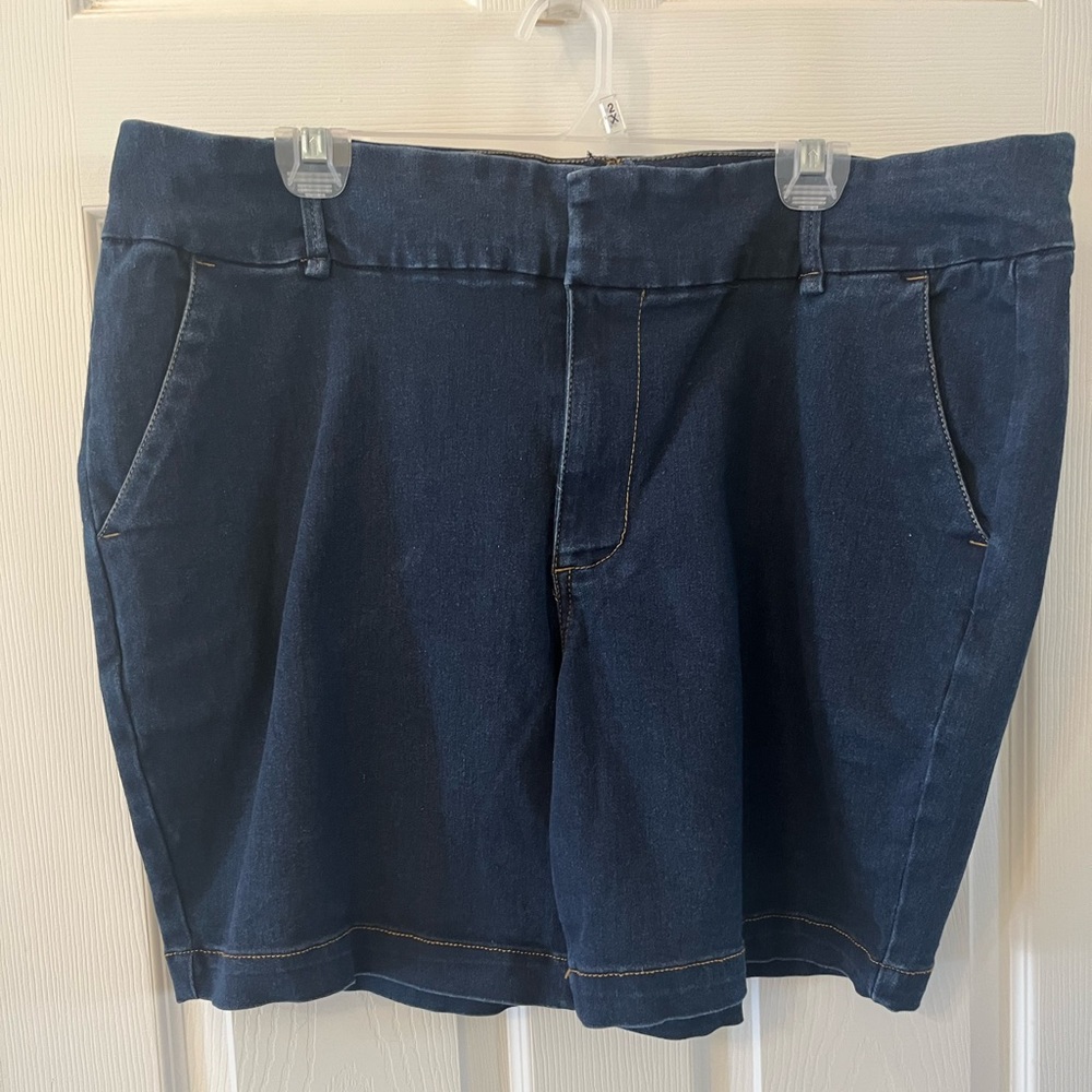 Hybrid & Company Women’s Blue Stretch Size 18 Jean Shorts